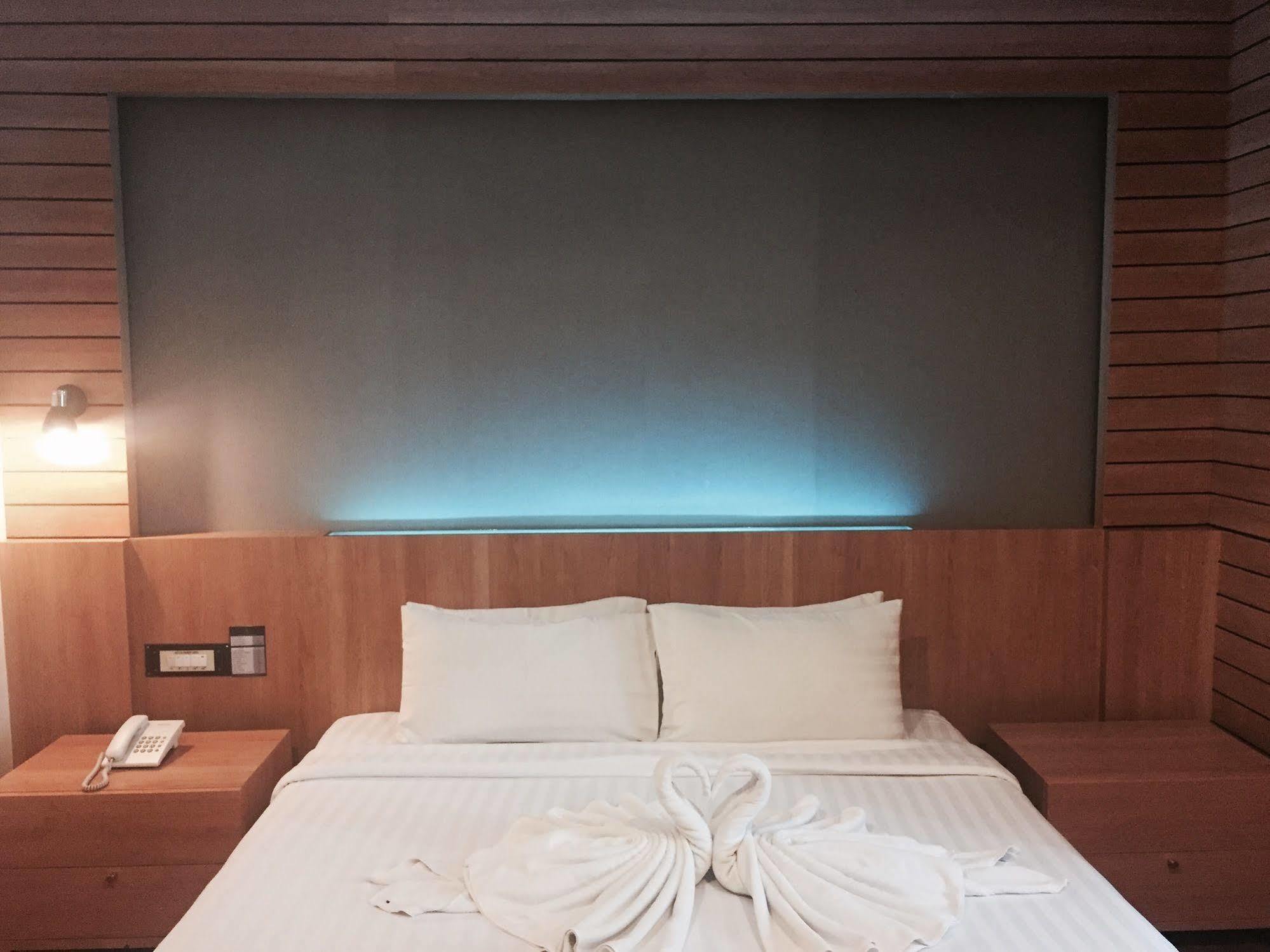 Hatyai Holiday Hotel Hat Yai Extérieur photo